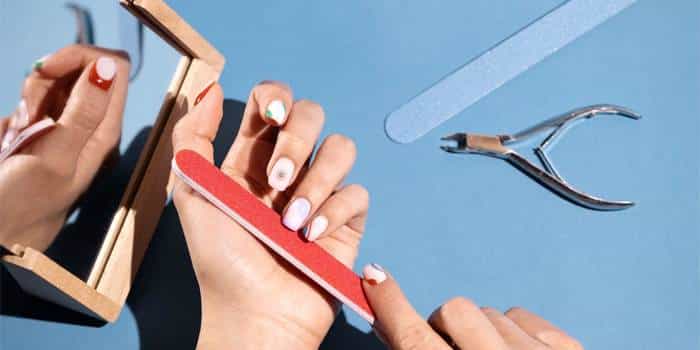 سوهان کشی برای جلوگیری از خطرات کاشت ناخن