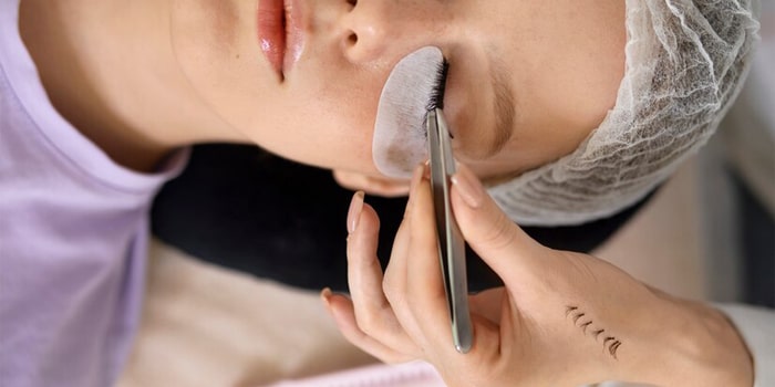 هزینه اکستنشن مژه