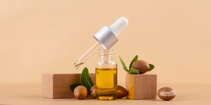 خواص روغن ماکادمیا برای پوست