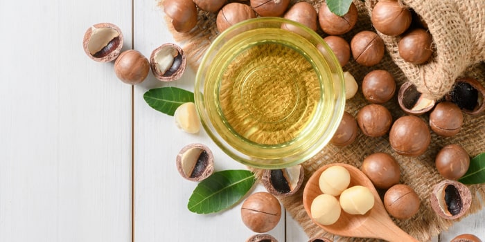 نحوه استفاده از روغن ماکادمیا برای مو
