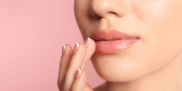 تفاوت شیدینگ لب با تاتو لب سنتی