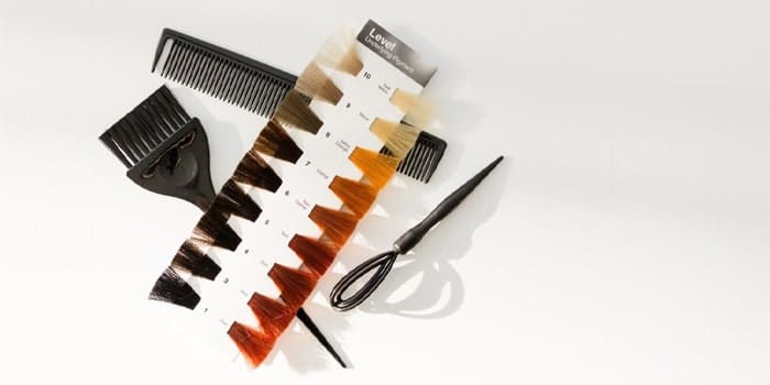 مشکلات رنگ کردن مو در دوران قاعدگی