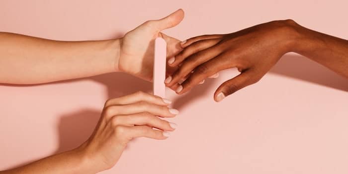 معایب لمینت ناخن